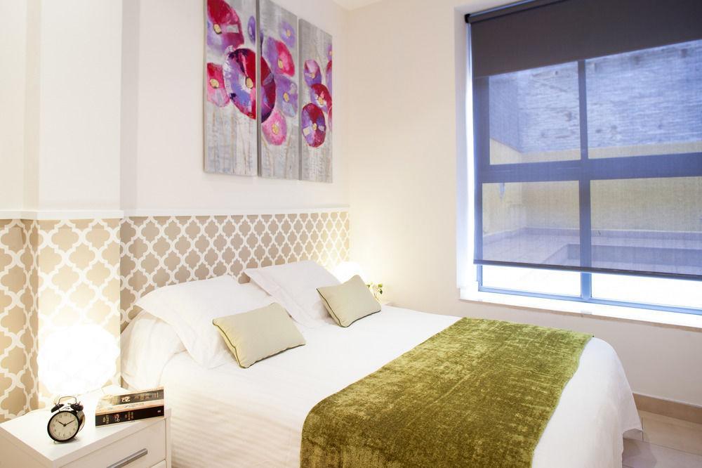 Feelathome Mozart Apartments Barcelona Eksteriør bilde